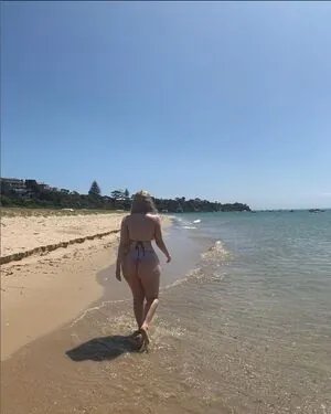 aliceeevictoria content