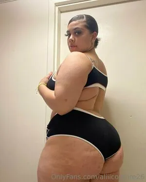 aliiicouture26 content