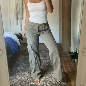 Amelia Loraine content