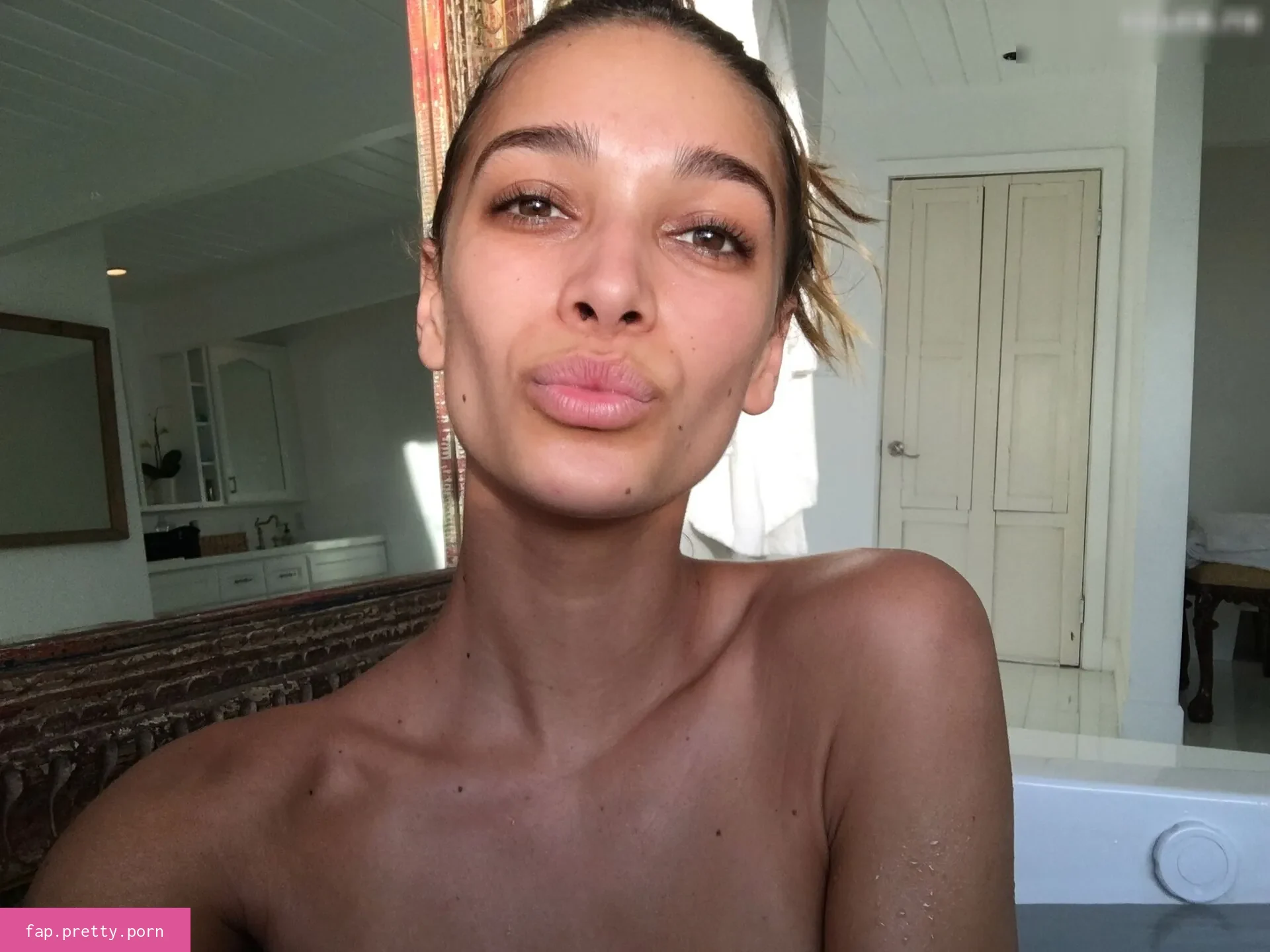 April Love Geary - Photo #08