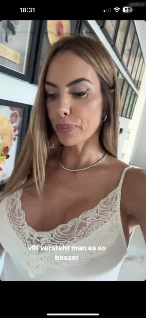 Anna-Maria Ferchichi content