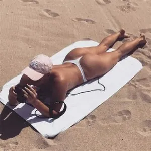 Ariel Mullen content