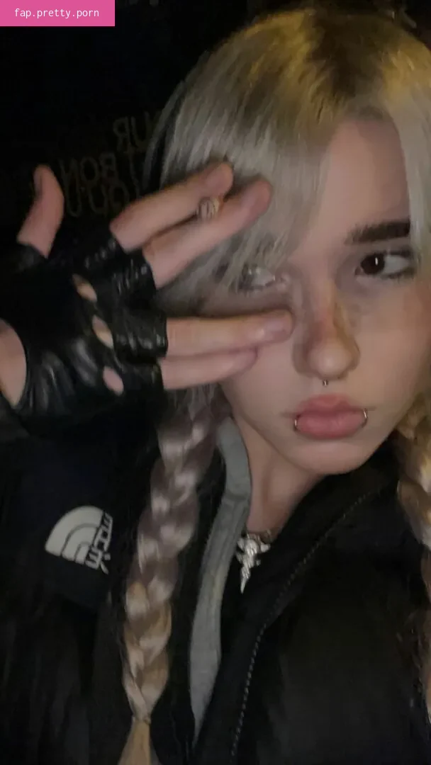 Arielle Maxine - Photo #87