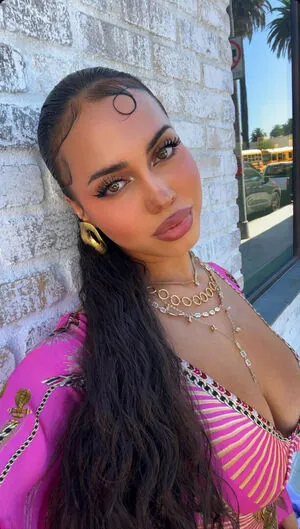 Asia Monet Ray content