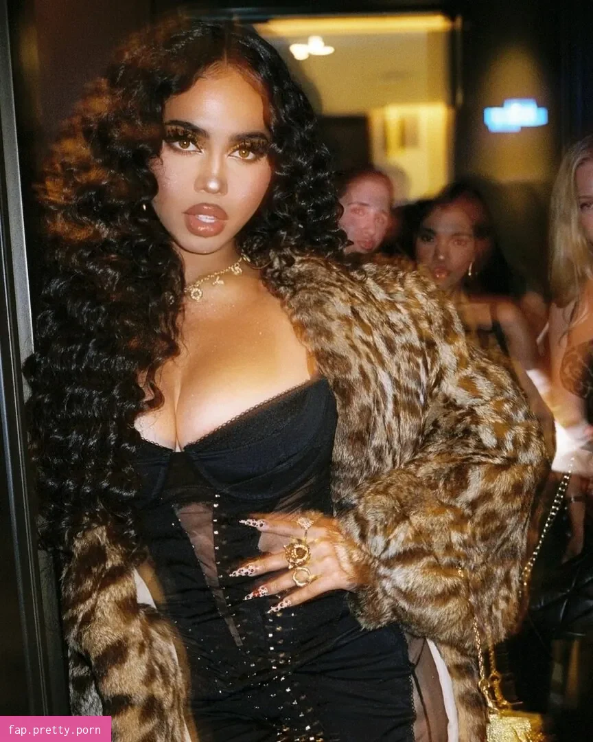 Asia Monet Ray - Photo #04