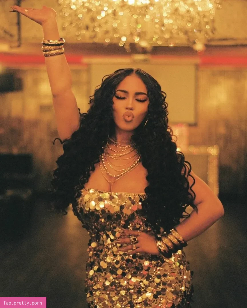 Asia Monet Ray - Photo #13