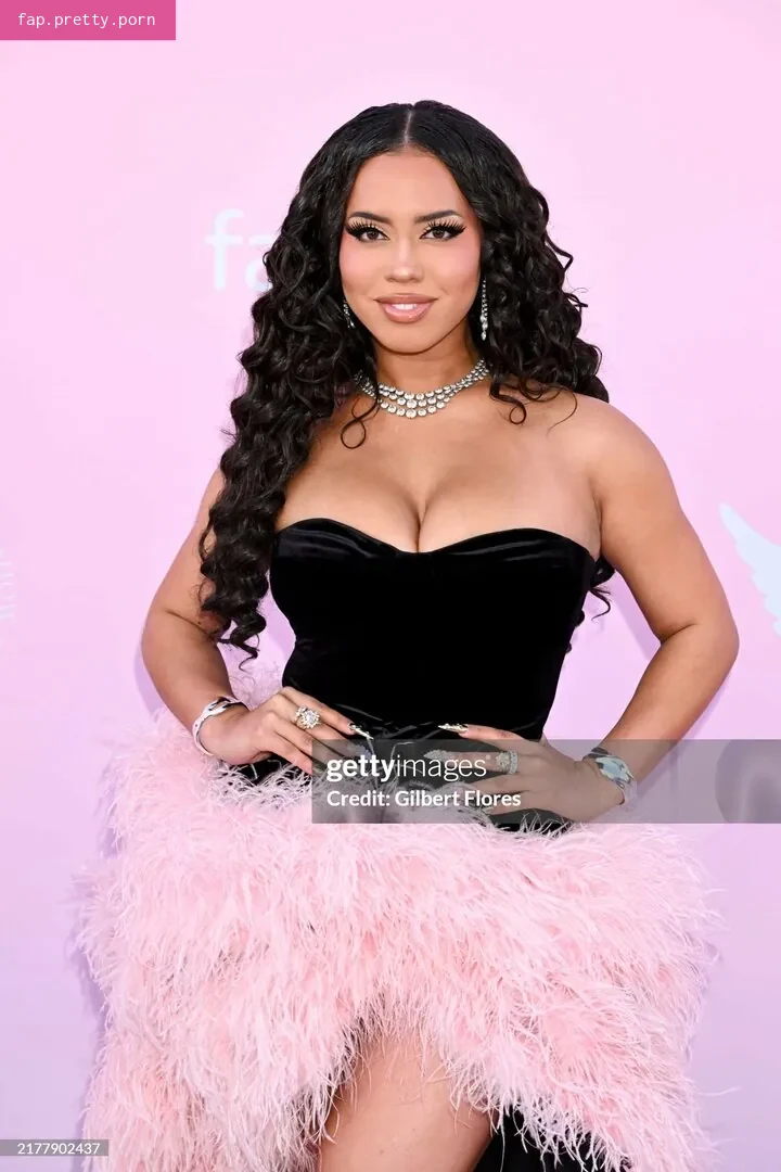 Asia Monet Ray - Photo #34