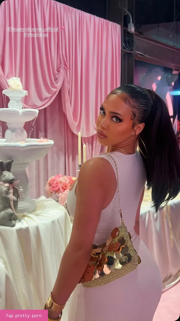 Asia Monet Ray - Photo #98