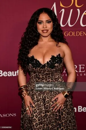 Asia Monet Ray content