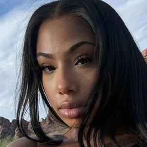 ayisha.mia