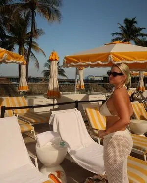 annabyknudsen content