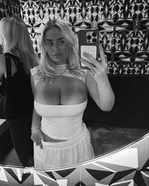 annabyknudsen content