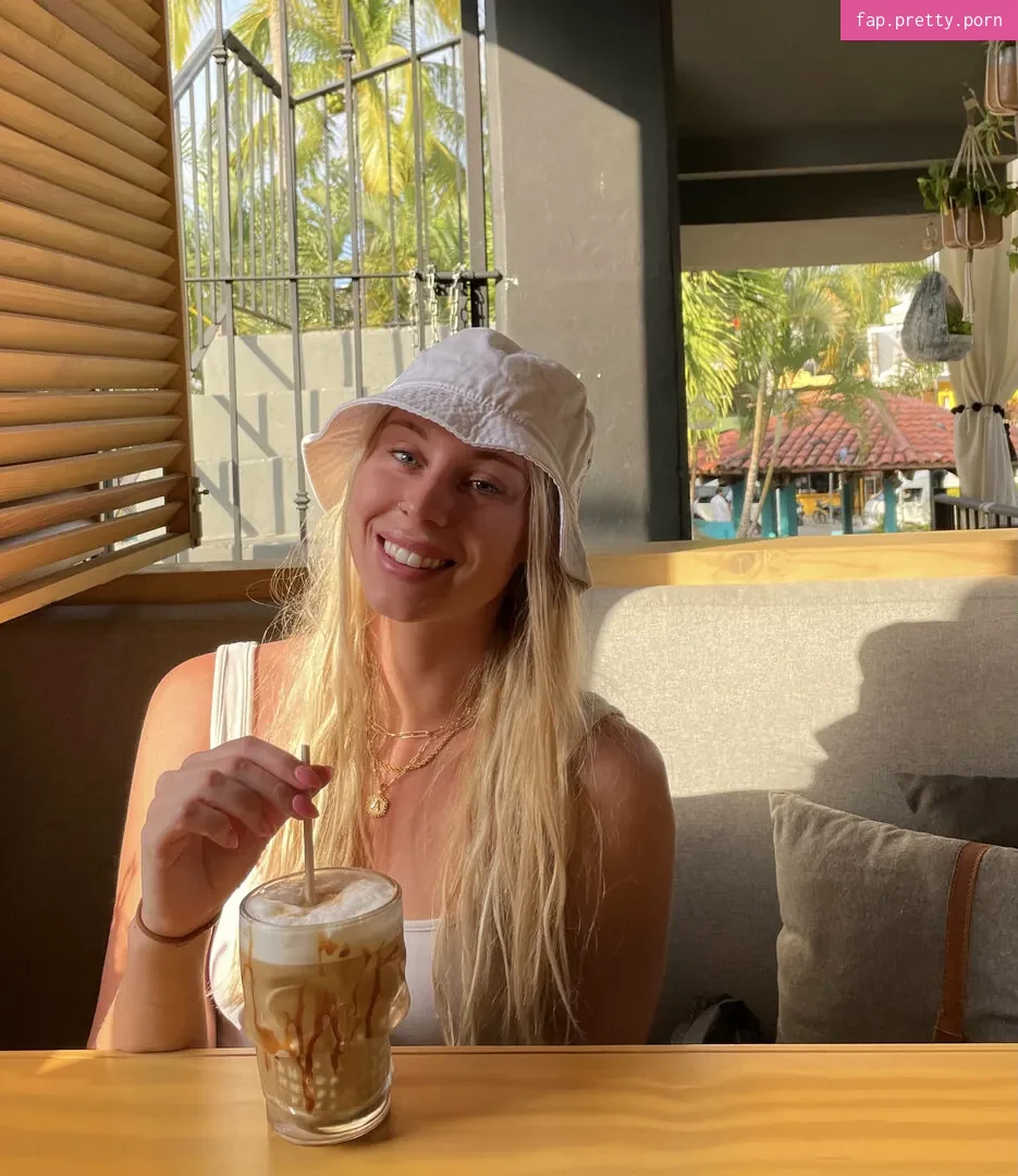 annamarie - Photo #16