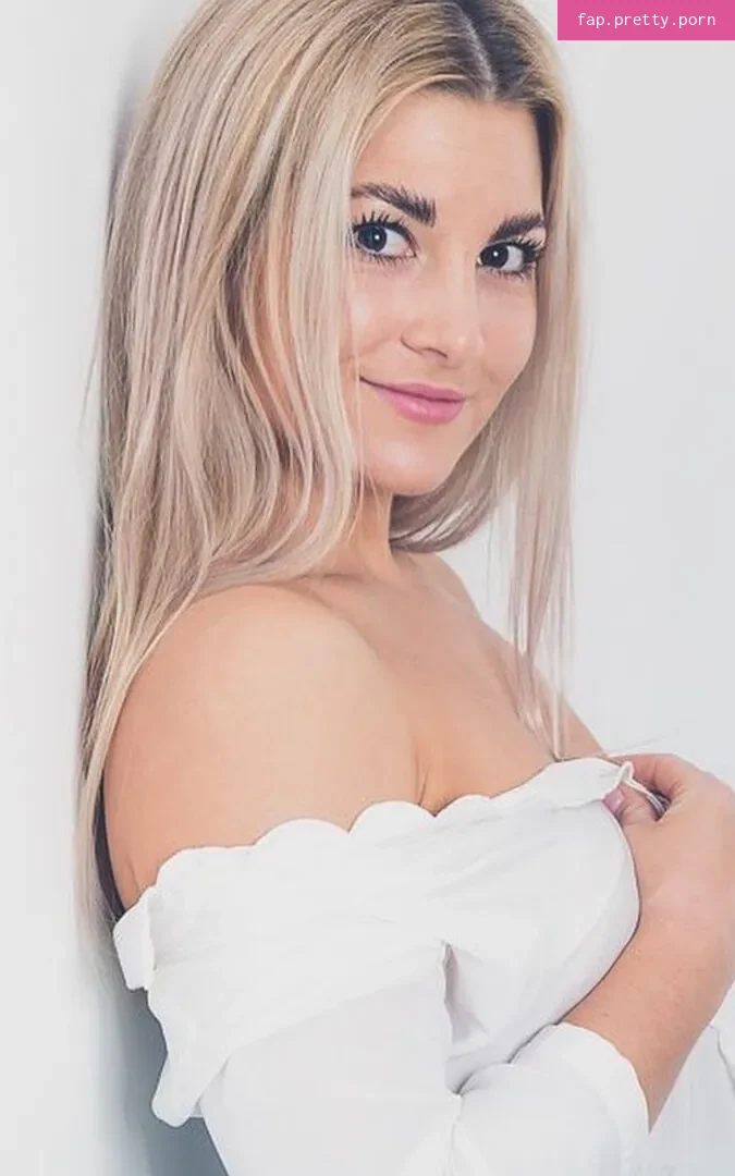 Annekastrotmann - Photo #33