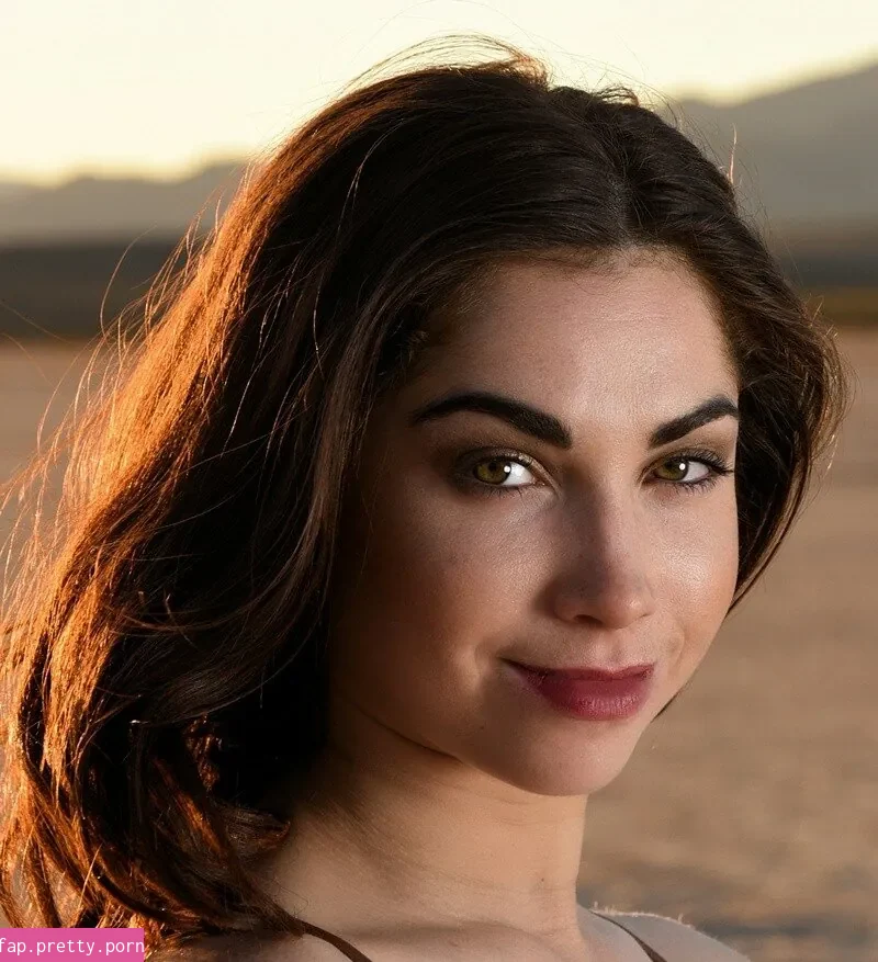 Anais Palacios - Photo #01