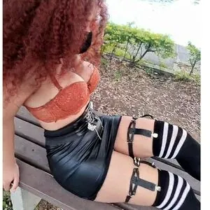 Angelina Pinela content