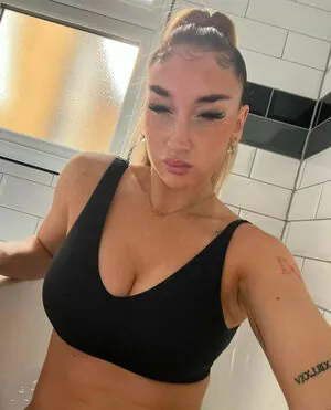 Alicia.scholesx content