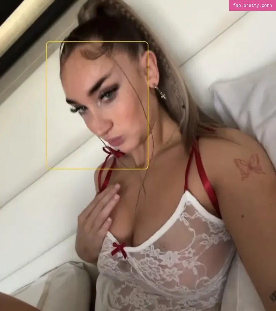 Alicia.scholesx - Photo #26