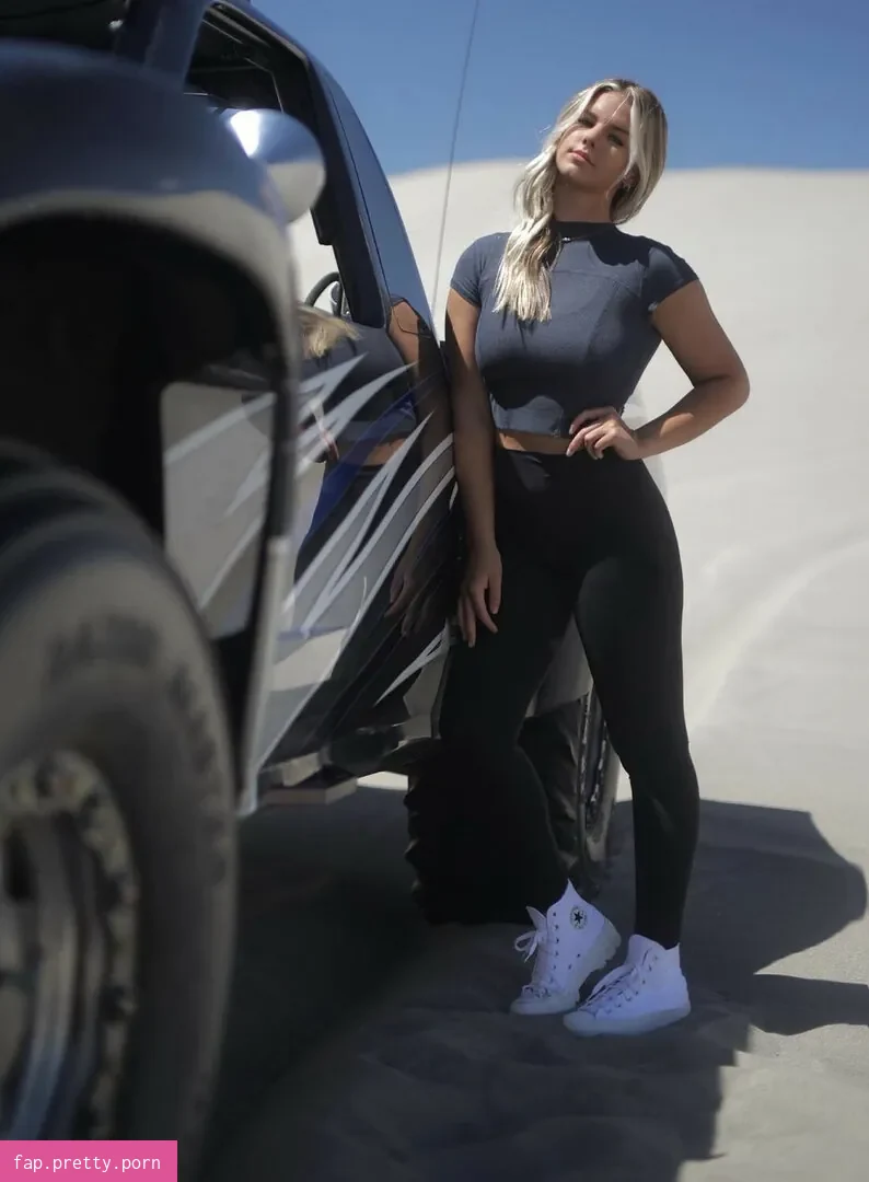 Amanda Sorensen - Photo #05