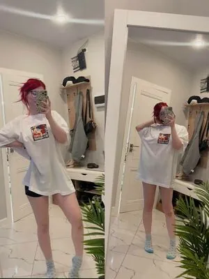 Angie Strelnikova content