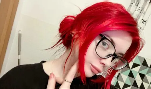 Angie Strelnikova content