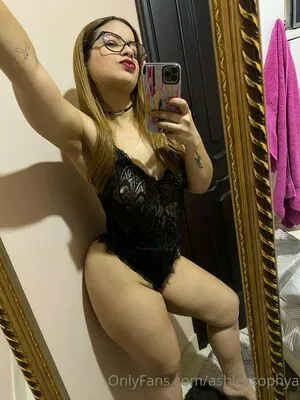 ashleysophya content