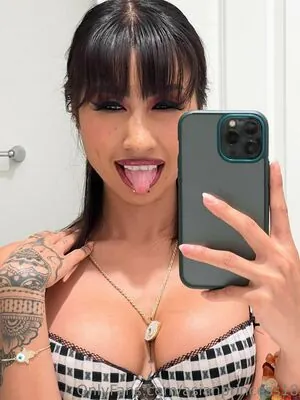 asianprincess18 content