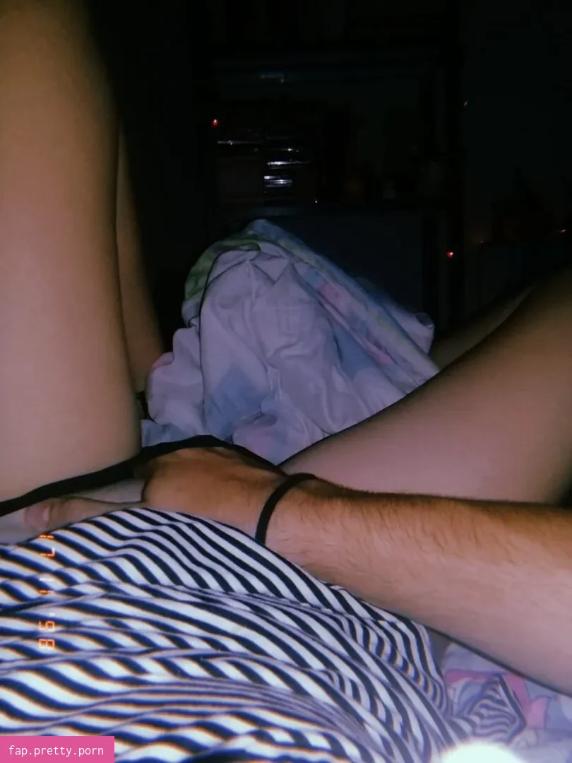 Alguem Tem Algo - Photo #02