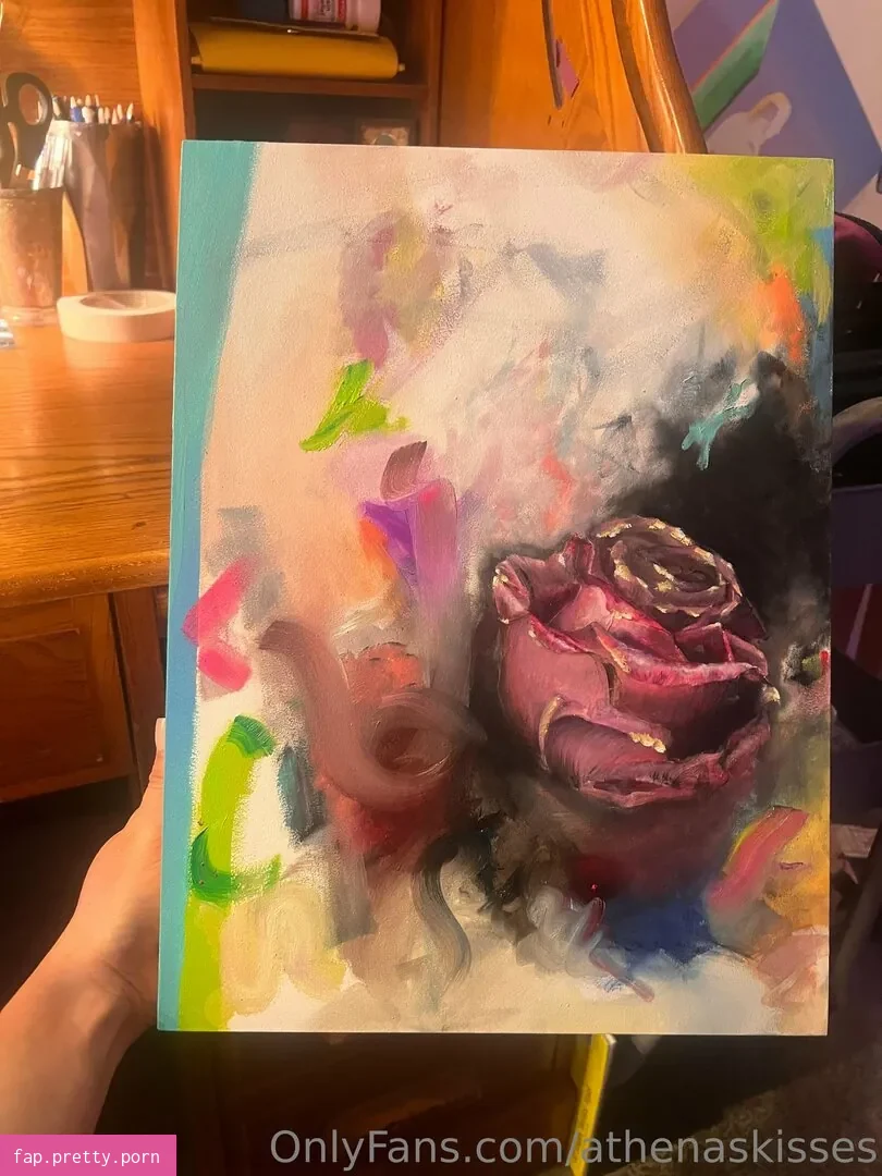 athenaskisses content