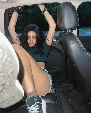 autumngravesz content