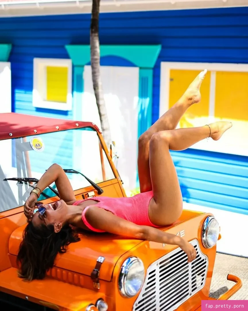 Anne Victorine - Photo #13