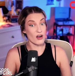 BasicWitGirl content