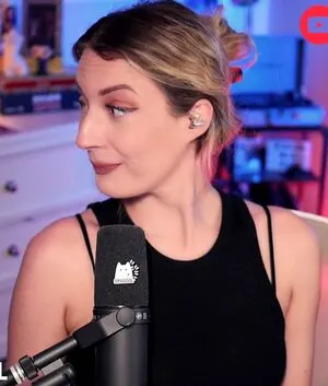 BasicWitGirl content