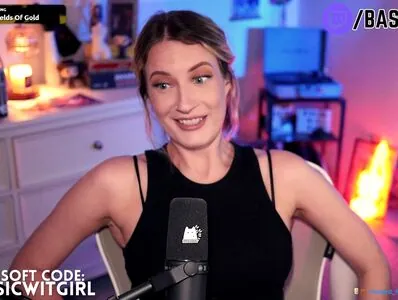 BasicWitGirl content
