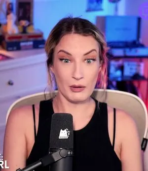 BasicWitGirl content