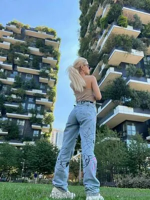 barbielittledemon content