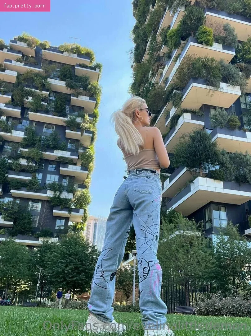 barbielittledemon - Photo #03