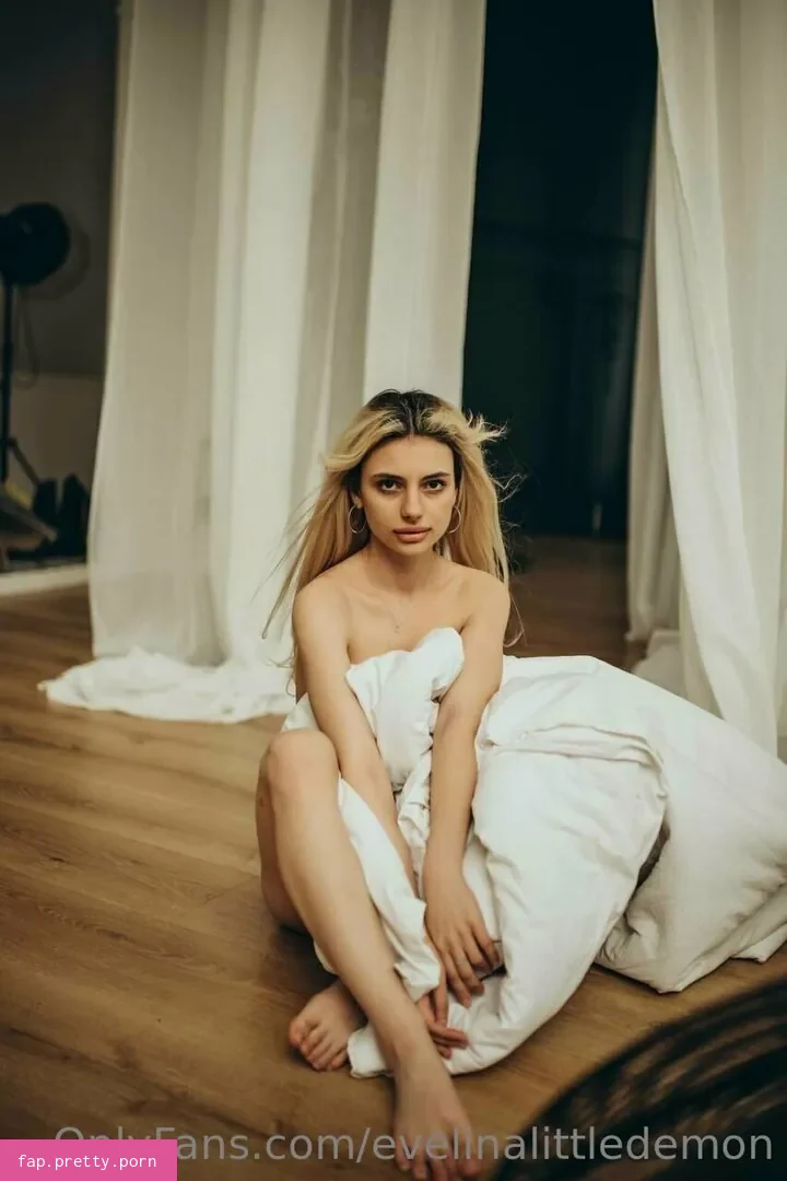 barbielittledemon - Photo #38