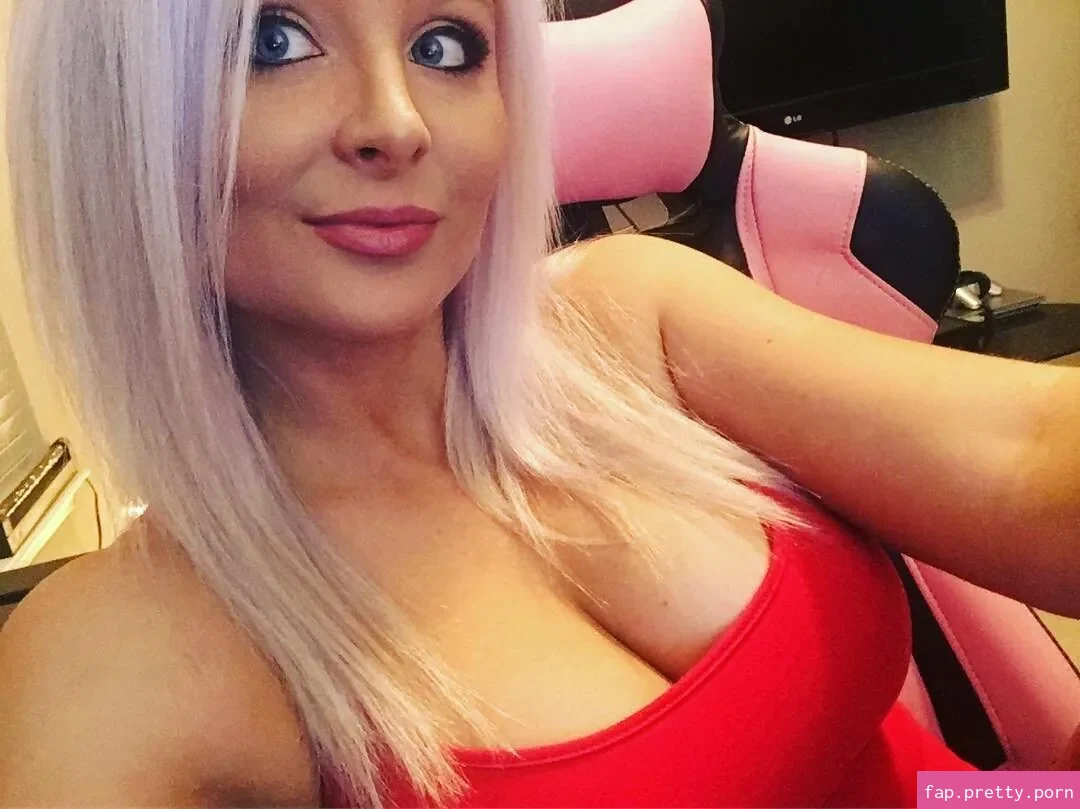 Barbie_Bad_Buns / badbarbiedj / big_bad_barbie Nude Leaked OnlyFans Photo #28