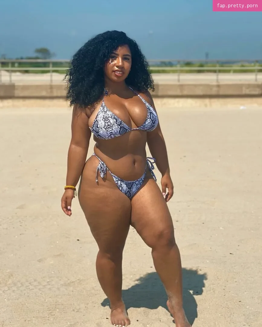 Bri Ballesteros / forevercurlybri Nude Leaked OnlyFans Photo #28
