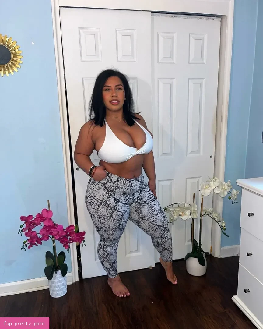 Bri Ballesteros / forevercurlybri Nude Leaked OnlyFans Photo #28