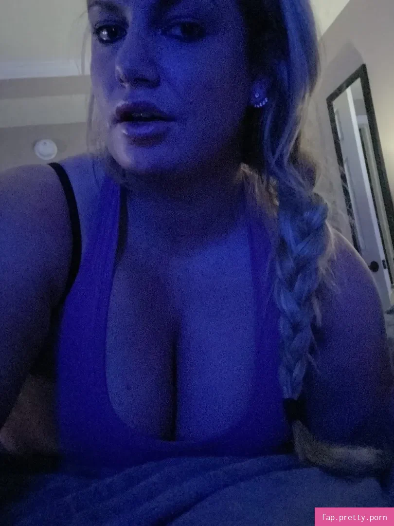 Brooklyn Bordeaux - Photo #03