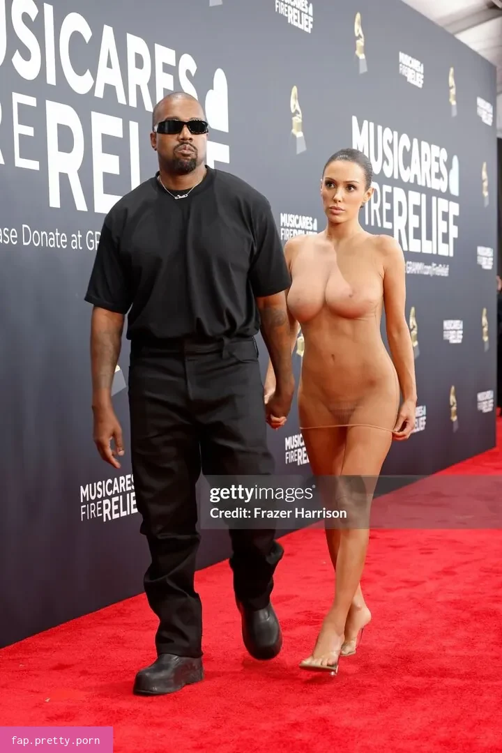 Bianca Censori - Photo #25