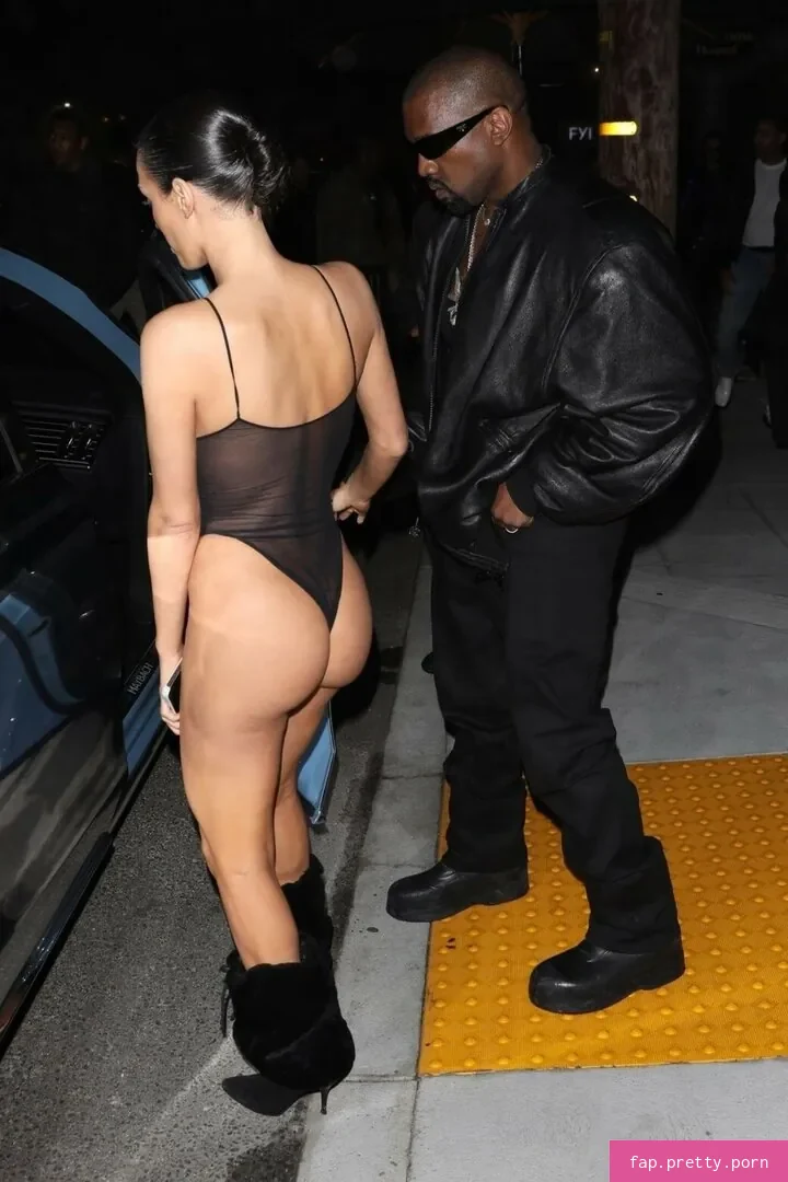 Bianca Censori - Photo #15