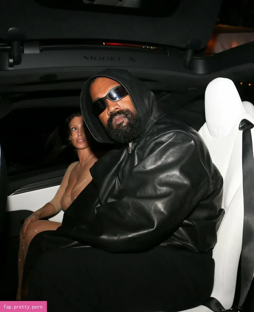 Bianca Censori - Photo #39