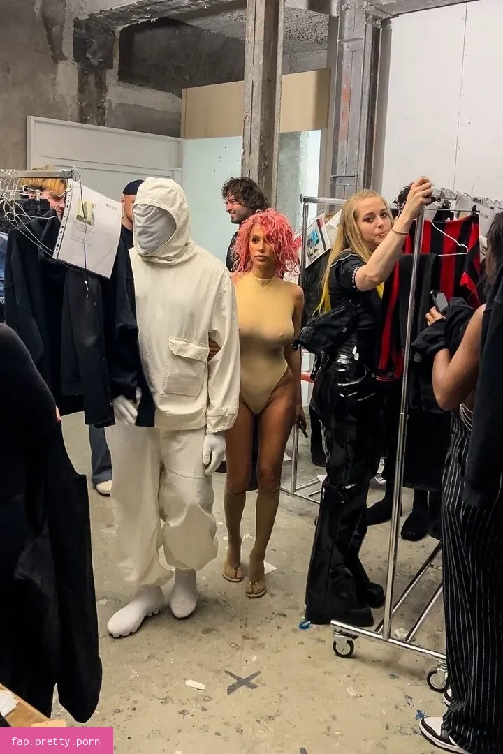 Bianca Censori - Photo #64