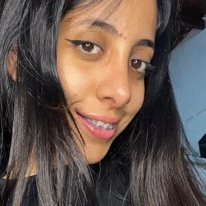 Brunette-dulce