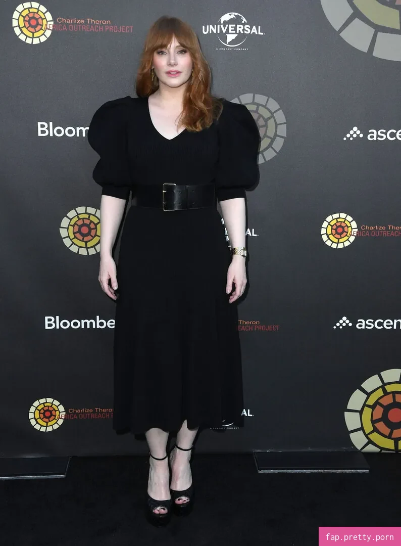 Bryce Dallas Howard - Photo #27