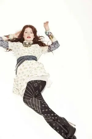 Bryce Dallas Howard content