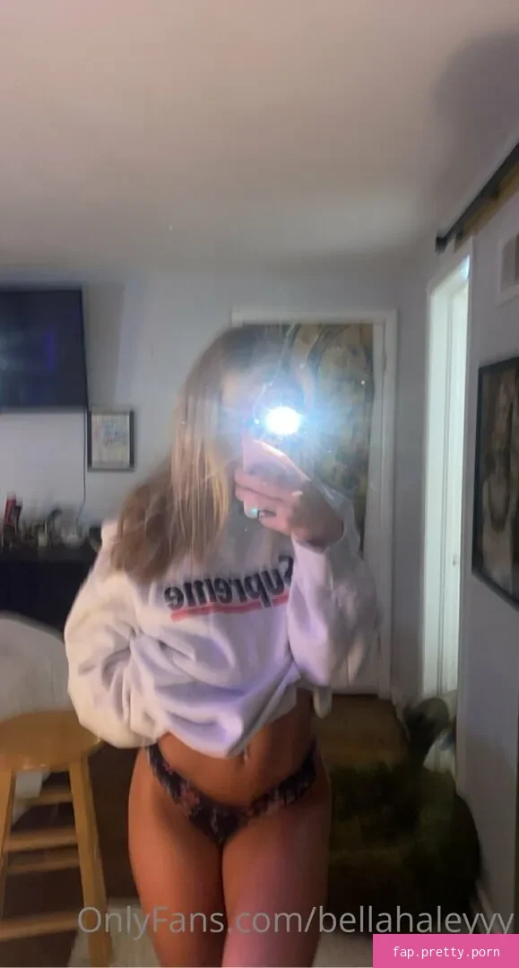 bellahaleyyy - Photo #15